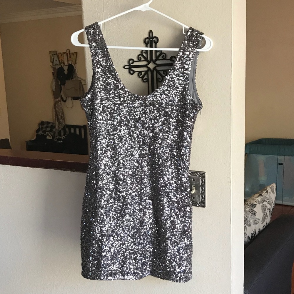 Grey sequins dress